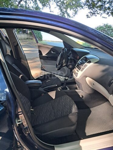 Kia Ceed-13