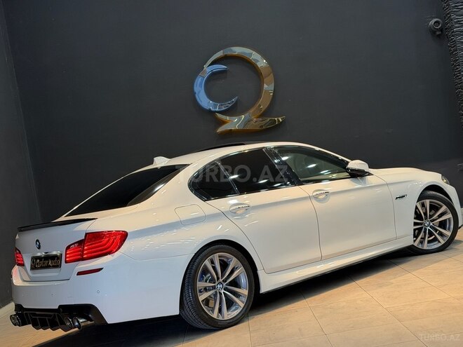 BMW 528-12