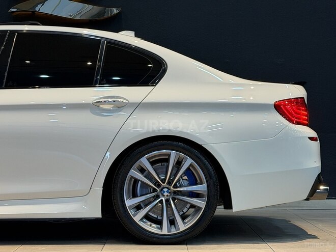 BMW 528-7