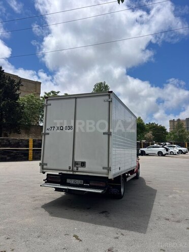 Ford Transit-3