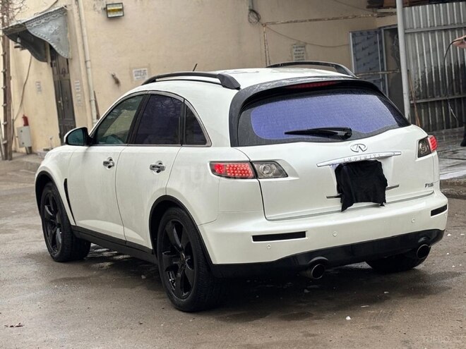 Infiniti FX35-3