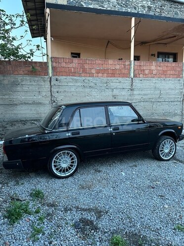 LADA (VAZ) 2107-16