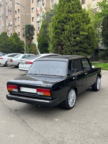 LADA (VAZ) 2107-10