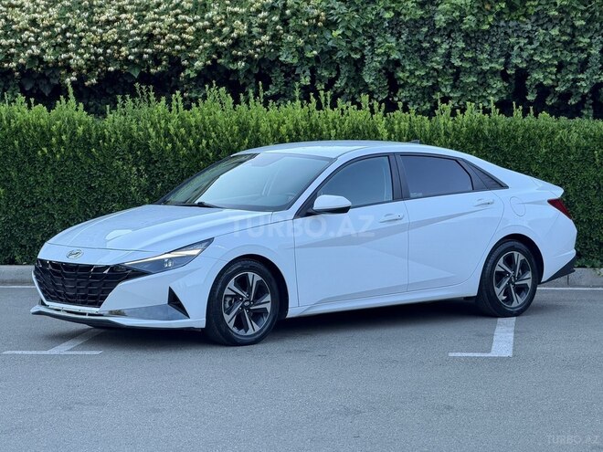 Hyundai Elantra-5