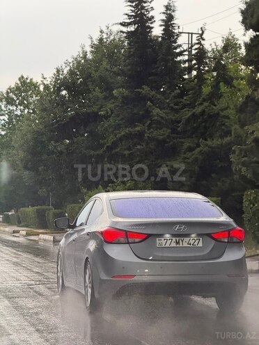 Hyundai Avante-2