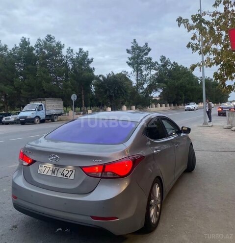 Hyundai Avante-6