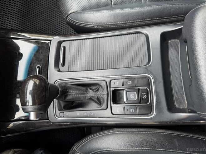 Kia Sorento-11
