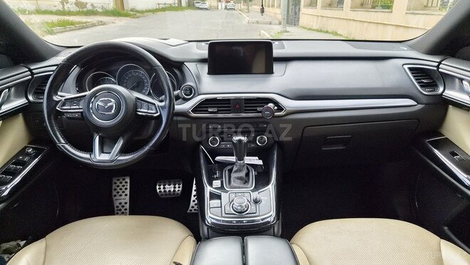 Mazda CX-9-10