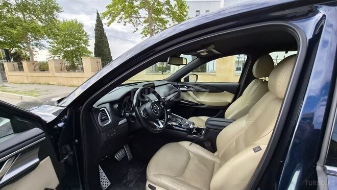 Mazda CX-9-7