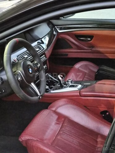 BMW M5-4