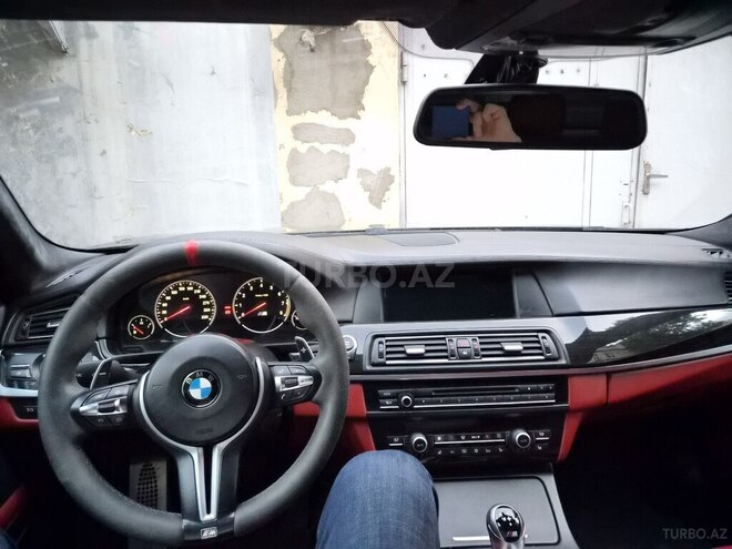 BMW M5-6