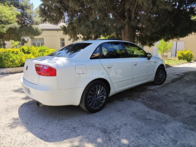SEAT Exeo-4