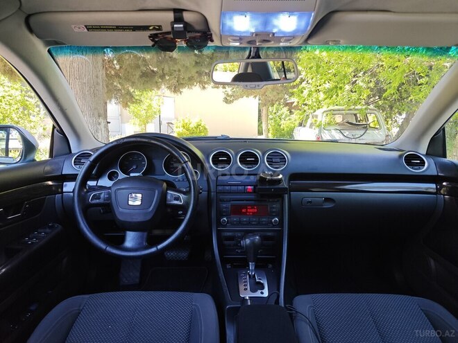 SEAT Exeo-12