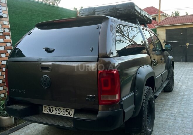 Volkswagen Amarok-6