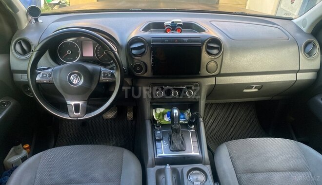 Volkswagen Amarok-8