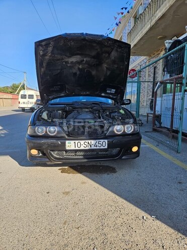 BMW 528-1