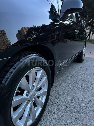 Kia Carens-13