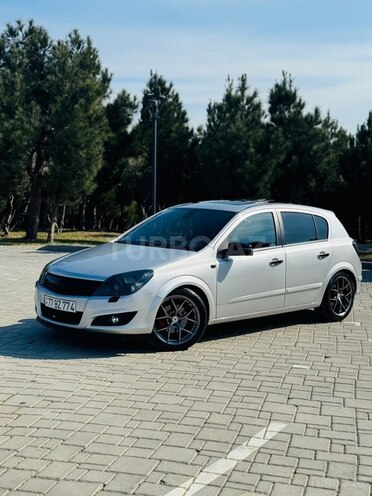Opel Astra-11