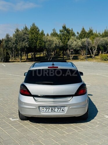 Opel Astra-2