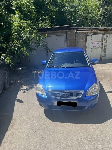 LADA (VAZ) Priora-1