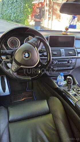 BMW X6-4