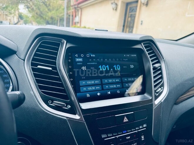 Hyundai Santa Fe-19