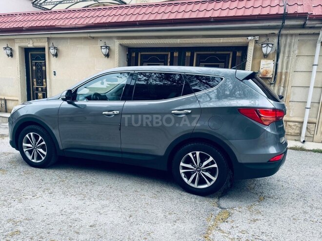Hyundai Santa Fe-9