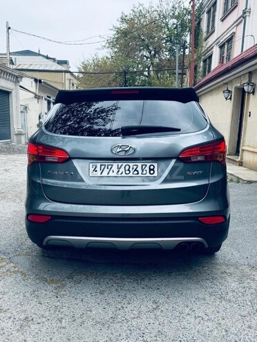 Hyundai Santa Fe-3
