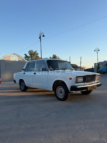 LADA (VAZ) 2107-5