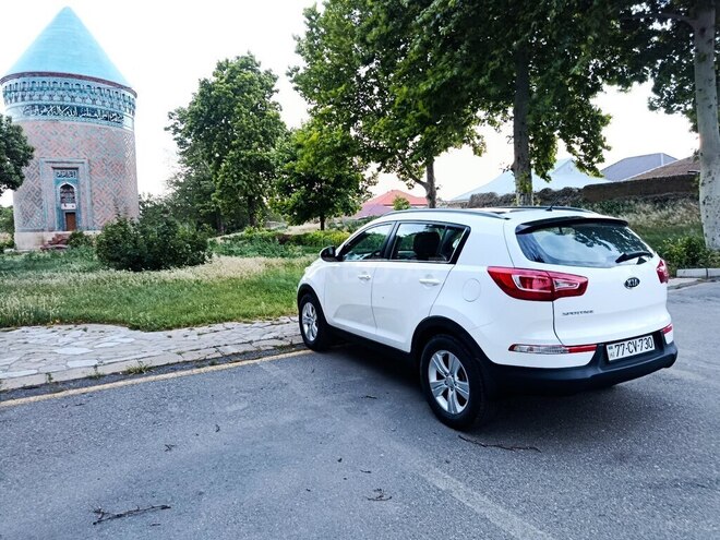 Kia Sportage-8