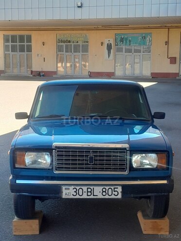 LADA (VAZ) 2107-1
