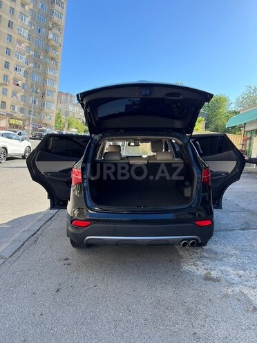 Hyundai Santa Fe-6