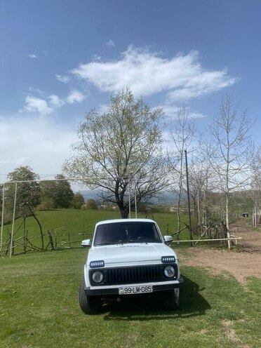LADA (VAZ) Niva-1