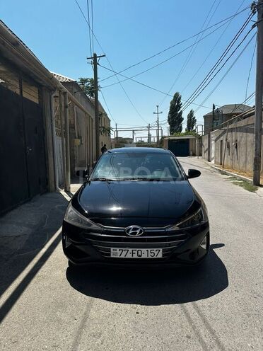 Hyundai Elantra-5
