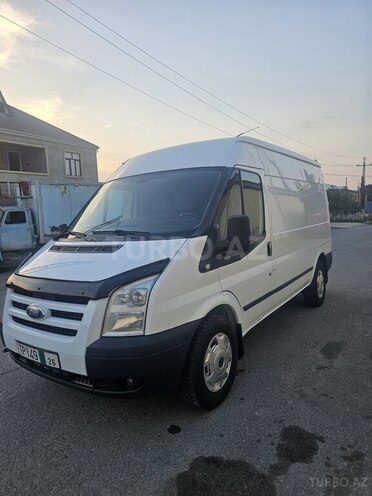 Ford Transit-1
