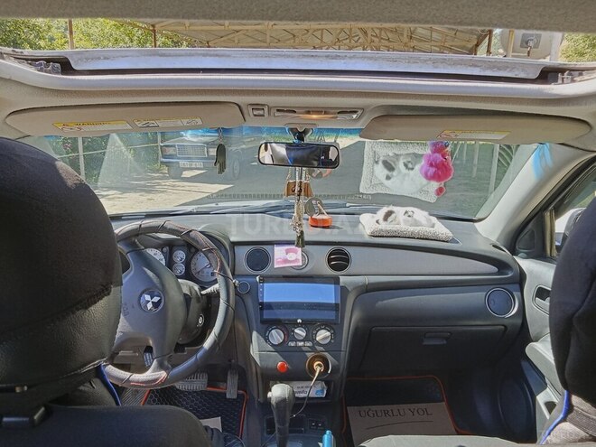 Mitsubishi Outlander-10