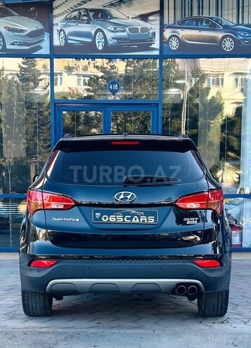 Hyundai Santa Fe-12