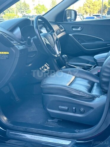 Hyundai Santa Fe-6