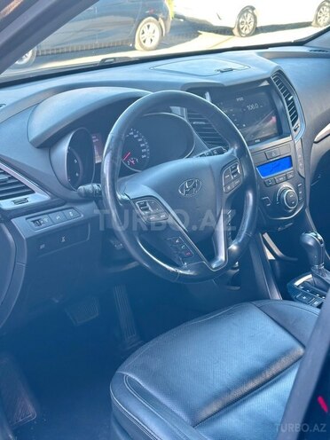 Hyundai Santa Fe-7