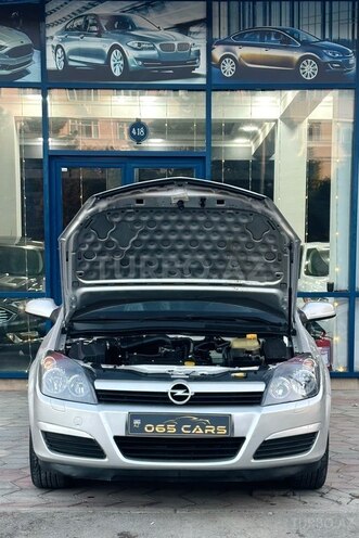 Opel Astra-2
