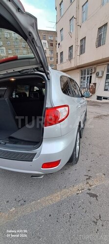 Hyundai Santa Fe-11