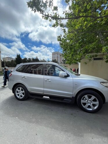 Hyundai Santa Fe-20