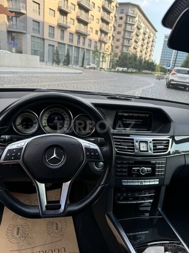 Mercedes E 220-8