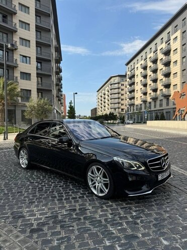 Mercedes E 220-3