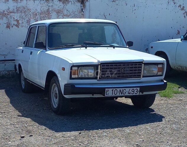 LADA (VAZ) 2107-5