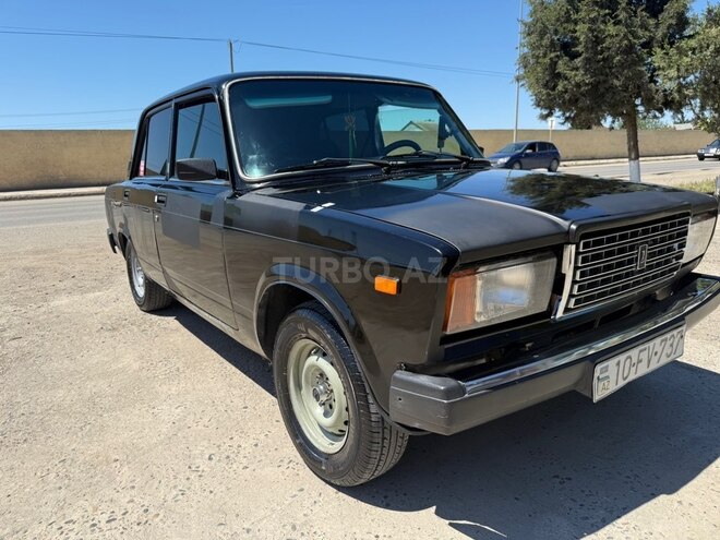 LADA (VAZ) 2107-3
