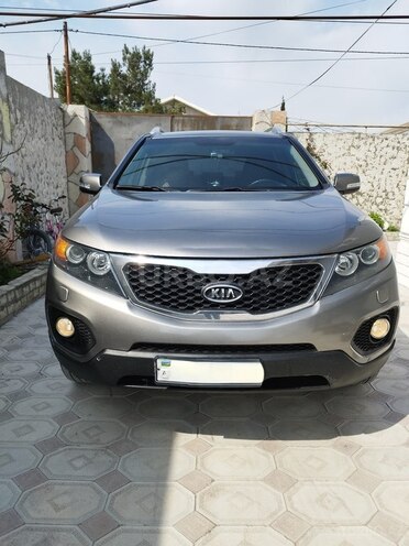 Kia Sorento-1
