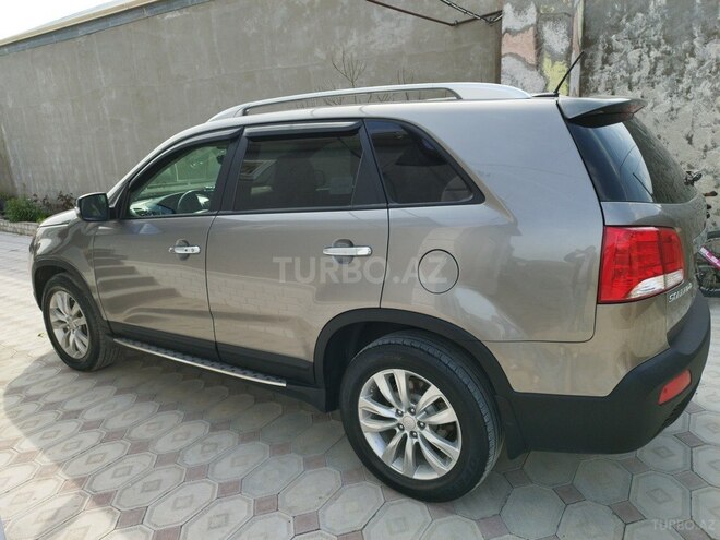 Kia Sorento-4