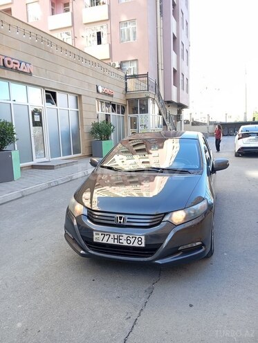 Honda Insight-1