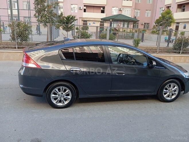 Honda Insight-13